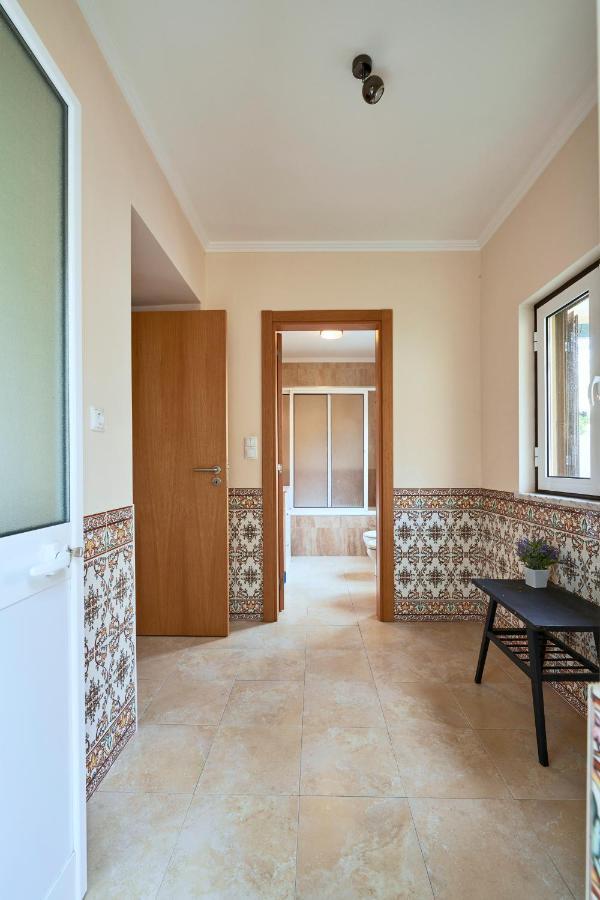 Spacious And Renovated Apartment With Amazing Patio, By Timecooler ลิสบอน ภายนอก รูปภาพ
