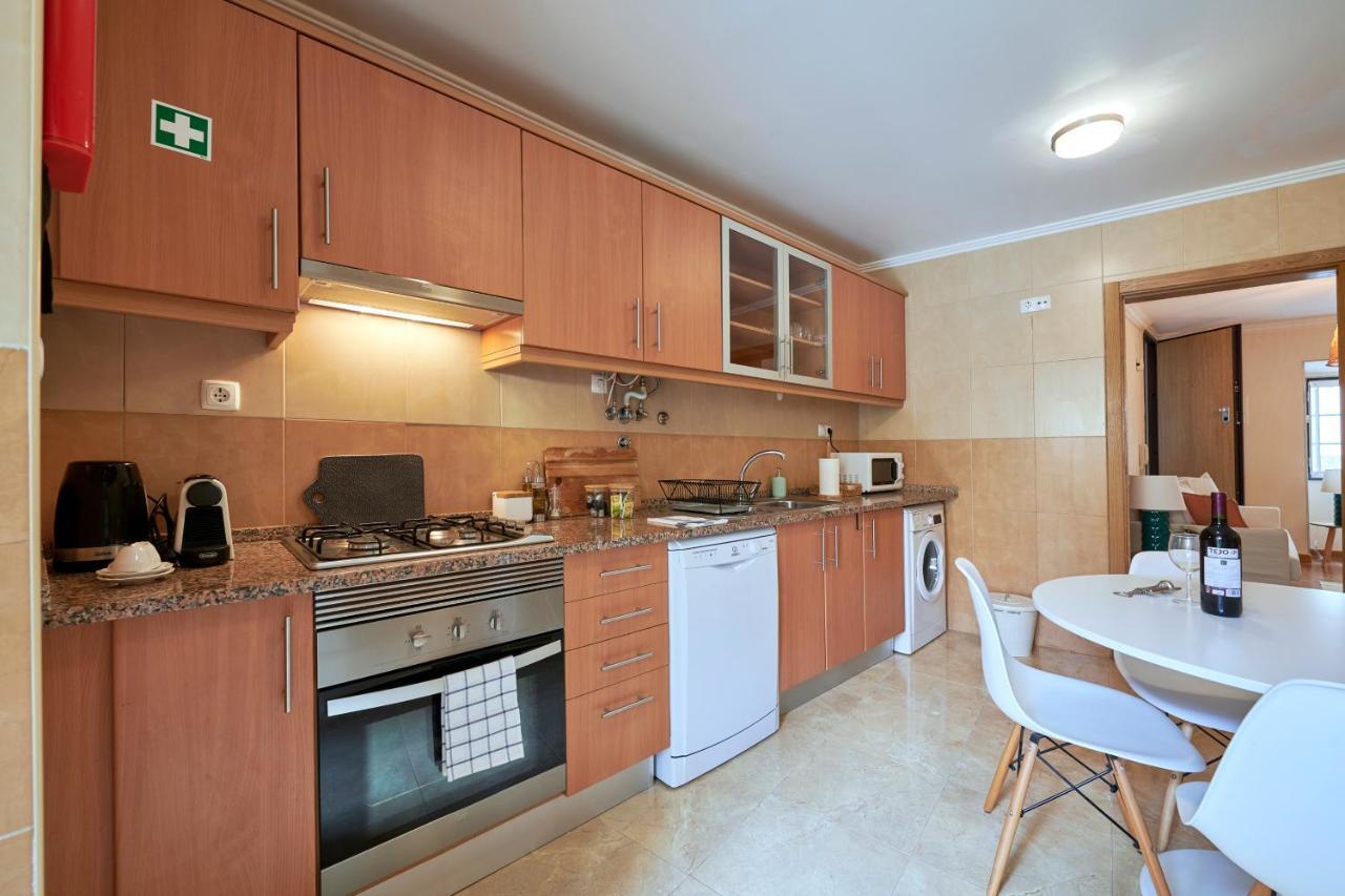 Spacious And Renovated Apartment With Amazing Patio, By Timecooler ลิสบอน ภายนอก รูปภาพ