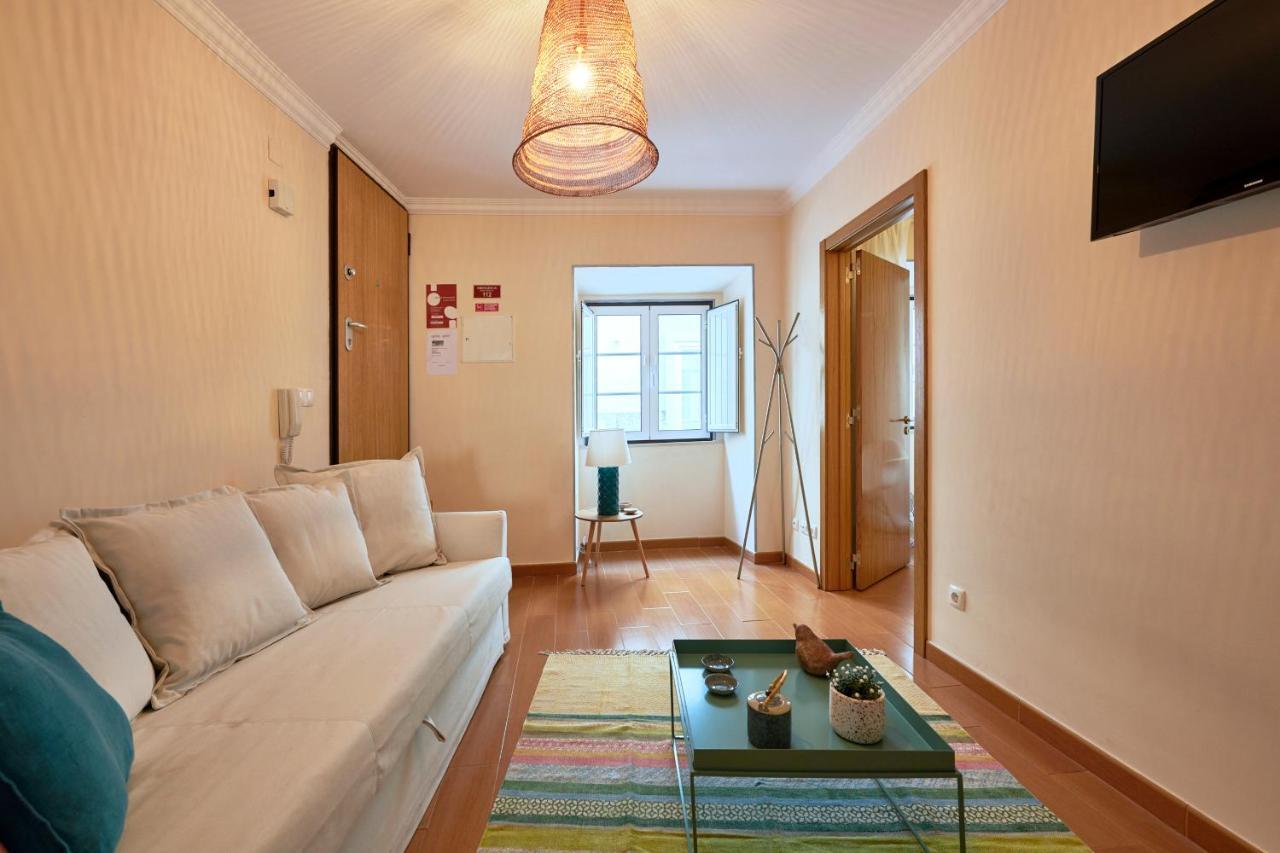 Spacious And Renovated Apartment With Amazing Patio, By Timecooler ลิสบอน ภายนอก รูปภาพ