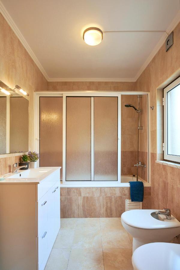 Spacious And Renovated Apartment With Amazing Patio, By Timecooler ลิสบอน ภายนอก รูปภาพ